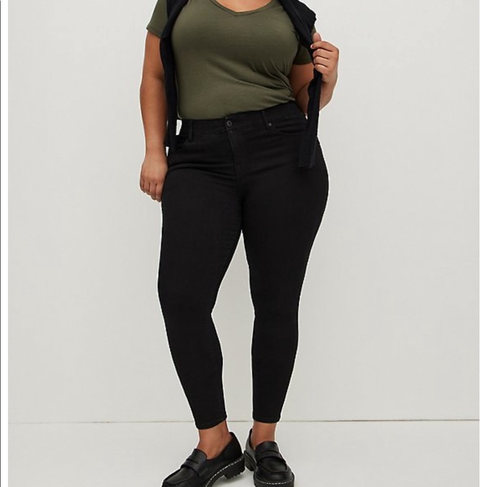 Torrid Bombshell Skinny Jeans
